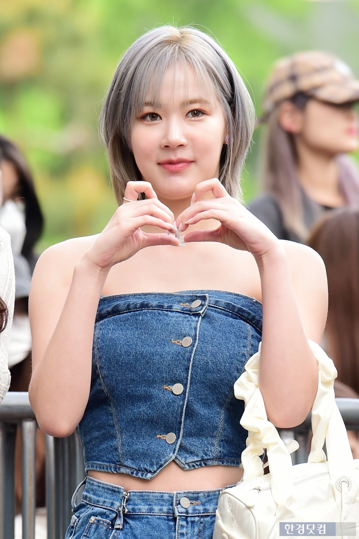 레나비 이미지