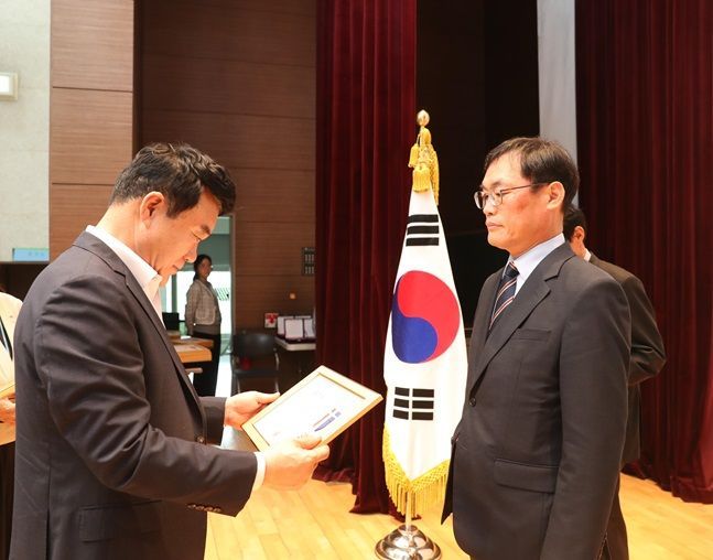 더케이 이미지