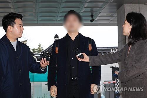 스태프 이미지