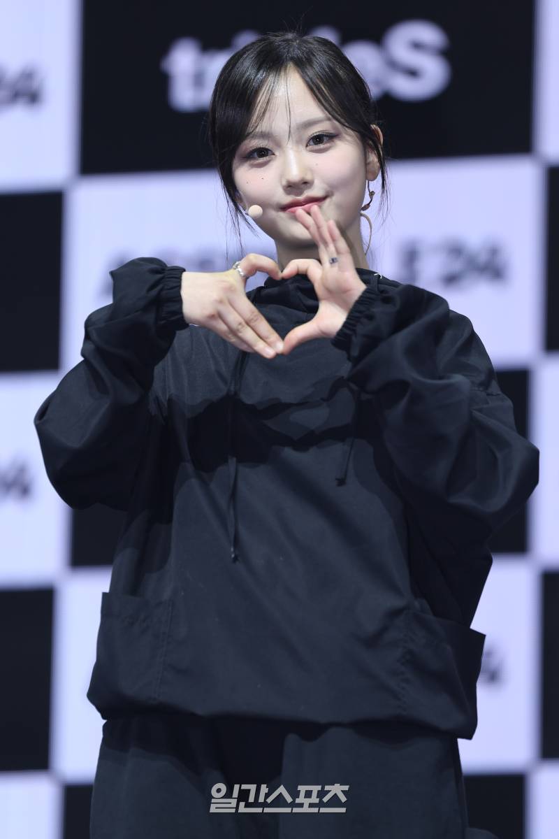[포토] 트리플에스 서아, 예쁜 하트