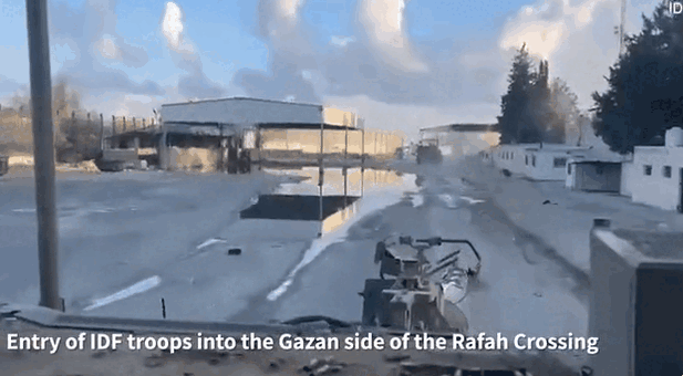 현지시간으로 6일 팔레스타인 가자지구 최남단 라파 지역으로 진입하는 이스라엘 장갑차에서 촬영된 영상