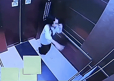 인천시 한 아파트에서 초등학생 B양이 엘리베이터에서 춤을 추다가 천장 구조물이 떨어져 머리를 다쳤다. 온라인 커뮤니티