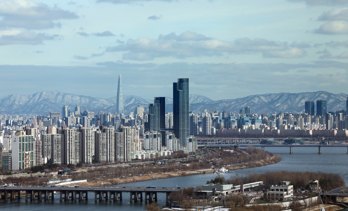 마용성만 오른 집값, 실수요만 움직인 주택시장 [민보름의 월간 데이터센터]