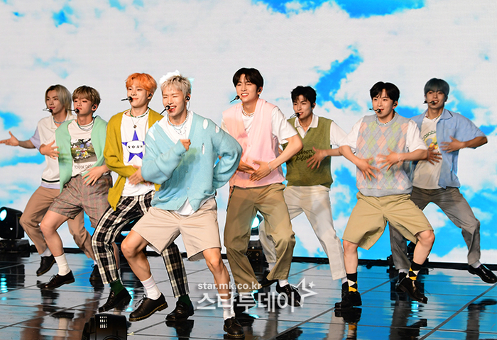 이터널그룹 이미지