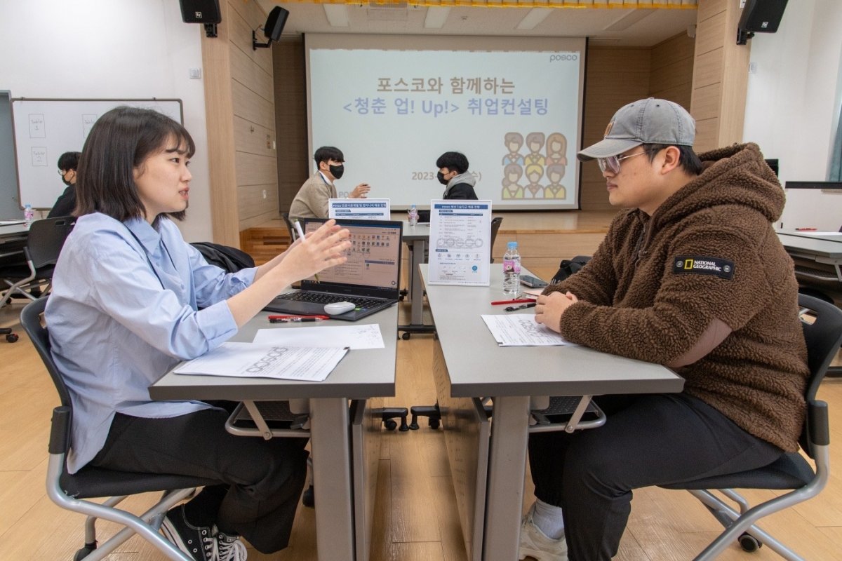 배달하는청년들 이미지