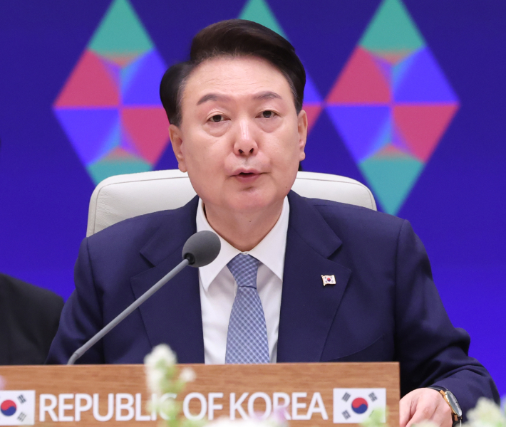정상 이정표 이미지