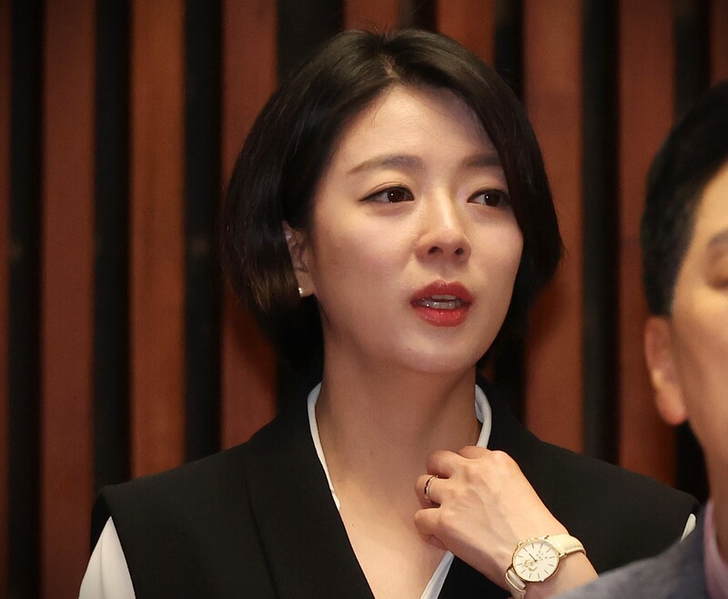 배현진 