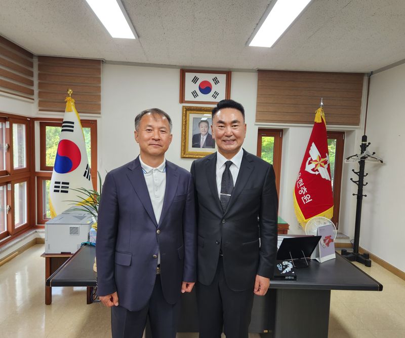 홀리씨즈교회 이미지