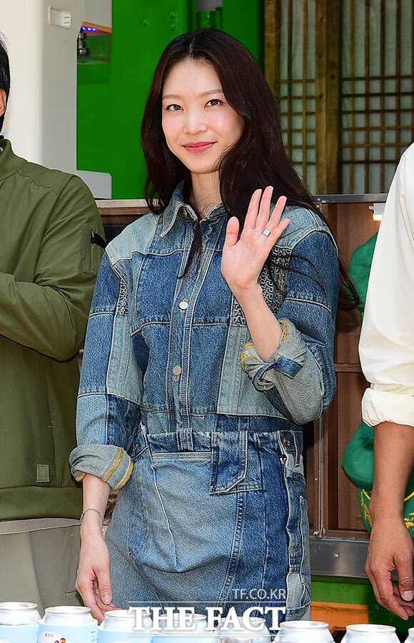 더핸섬 이미지
