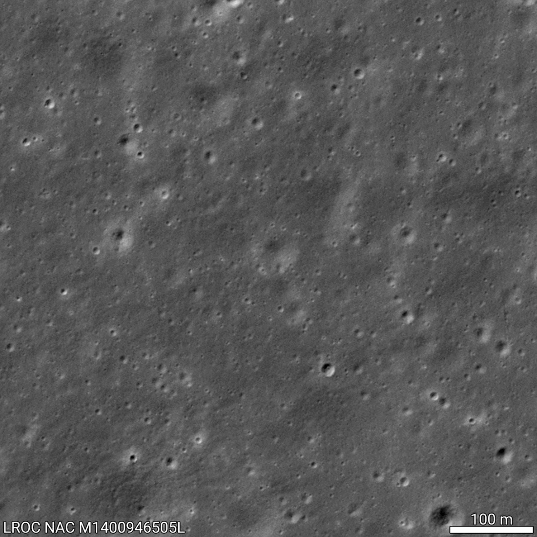 창어 6호가 착륙하기 전인 지난 2022년 3월 3일 같은 지역을 촬영한 사진과 비교. NASA/Goddard/Arizona State University