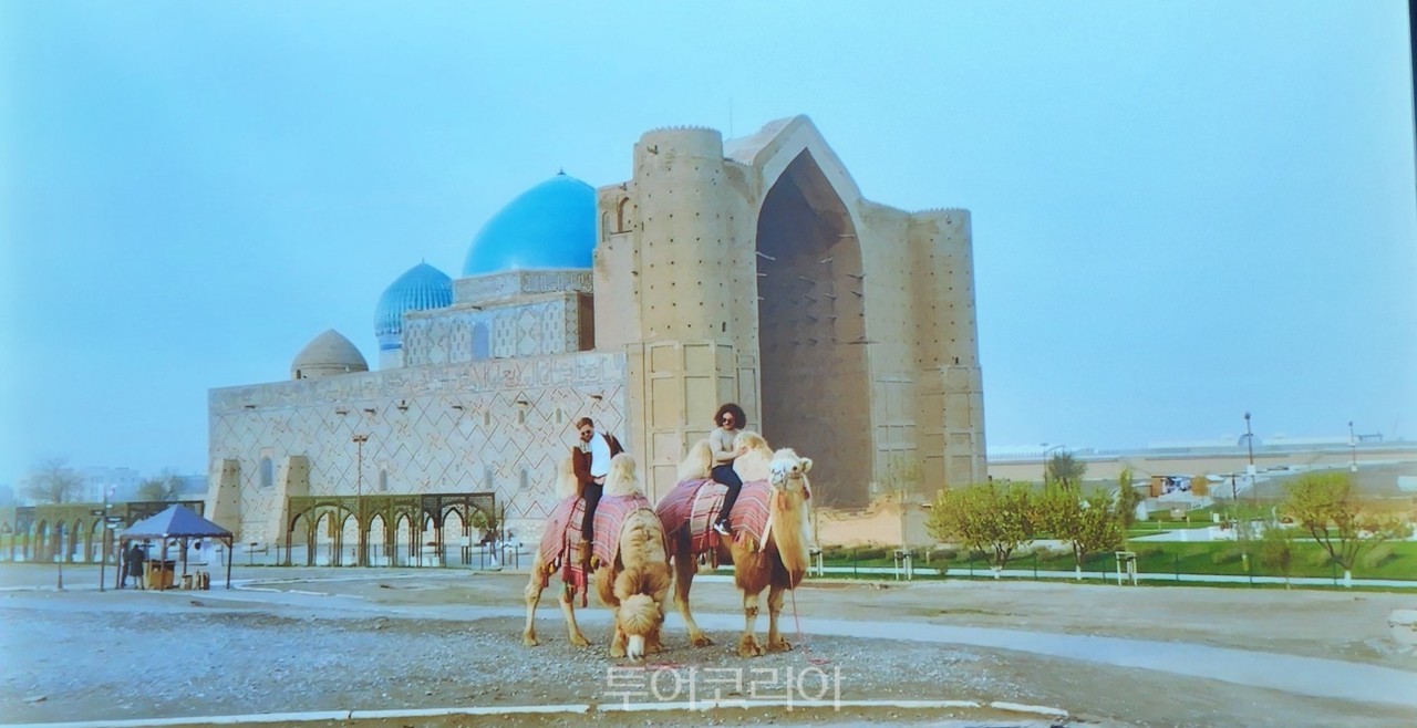 투르키스탄(TURKISTAN) 이미지