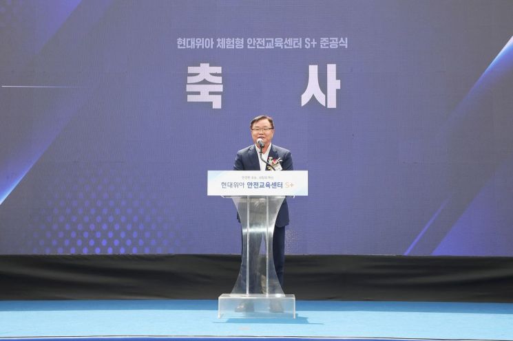 (주)현대위아 이미지