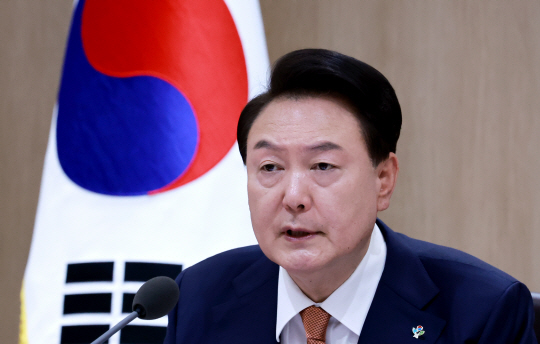 나이브 이미지