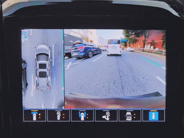 쉐보레 트래버스 디지털 서라운드 비전 카메라. /권유정 기자