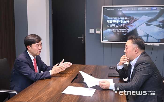 옥테크 이미지