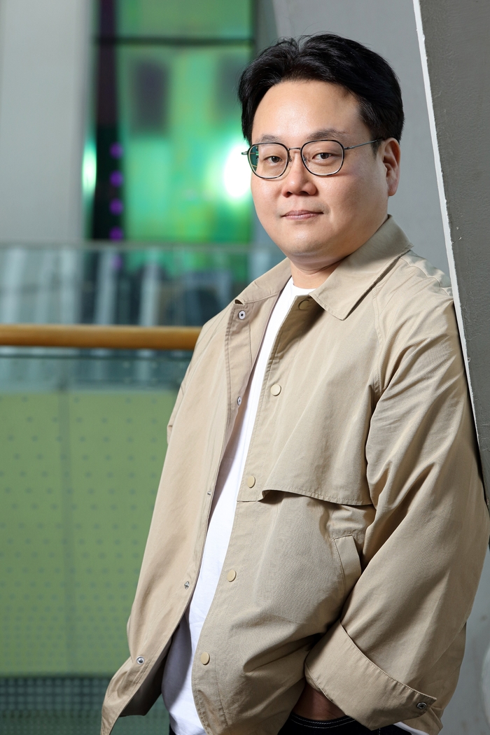 더핸섬 이미지