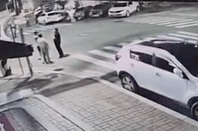 사고 현장 인근 CCTV 영상. / 영상 = MBN