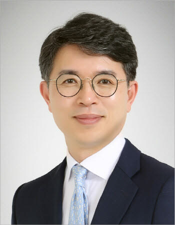 김완섭 이미지