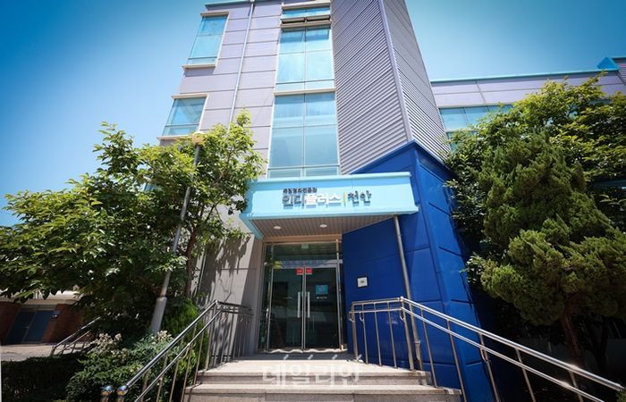 인디플러스 천안 이미지