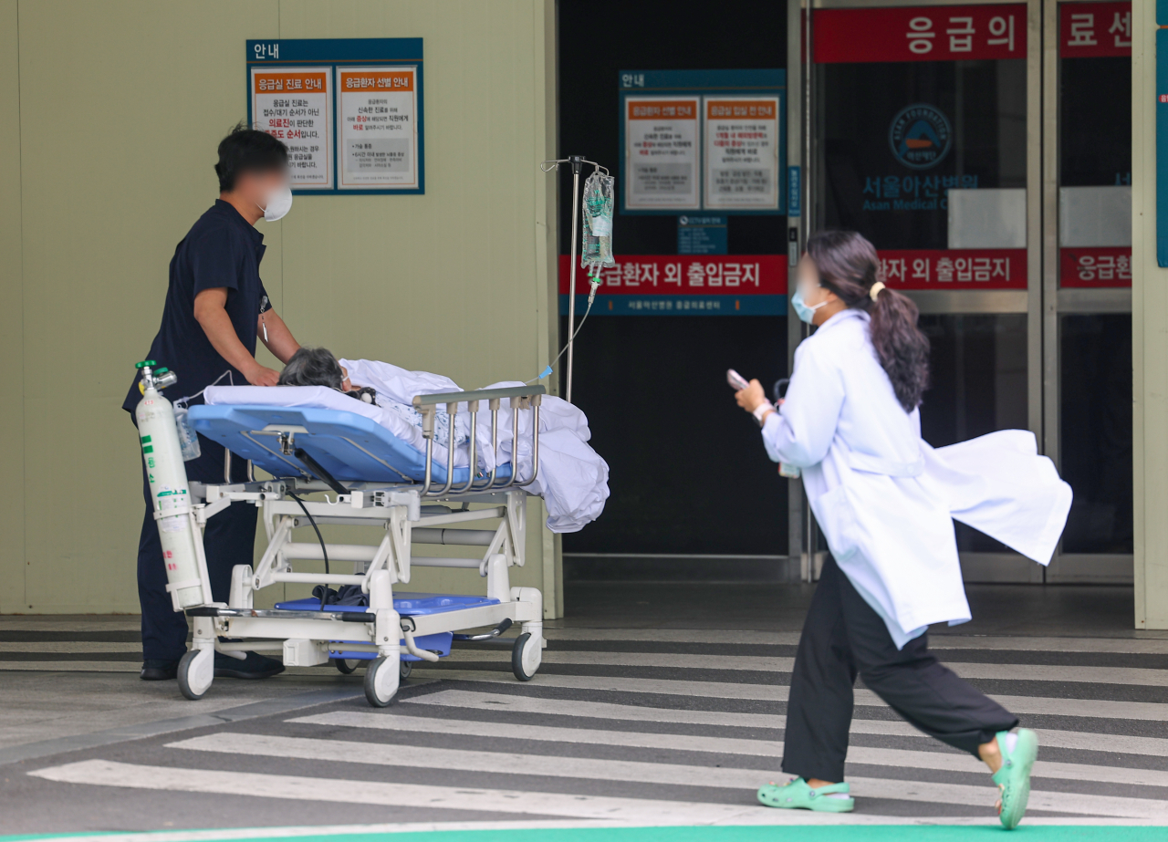 Of the emergency patients being turned away by hospitals, 40 were due