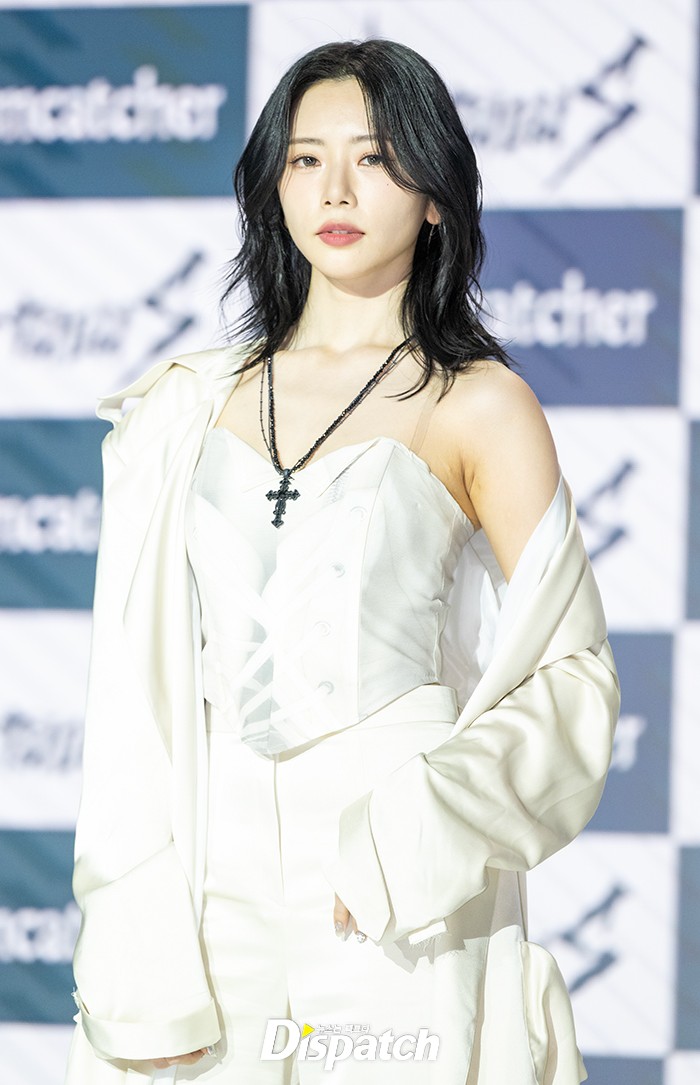 예쁨에반하다 이미지