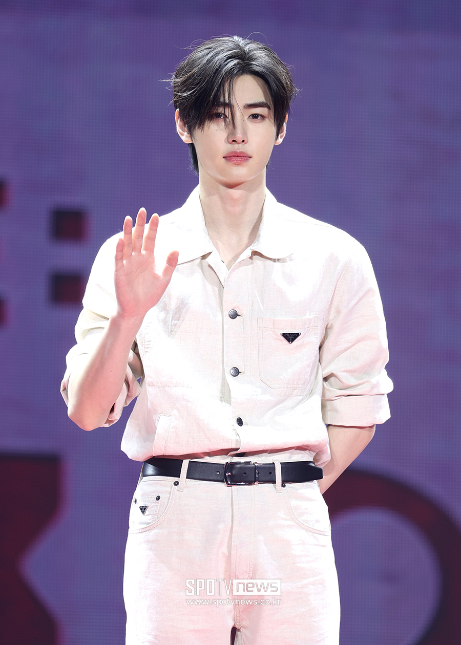 성훈 이미지