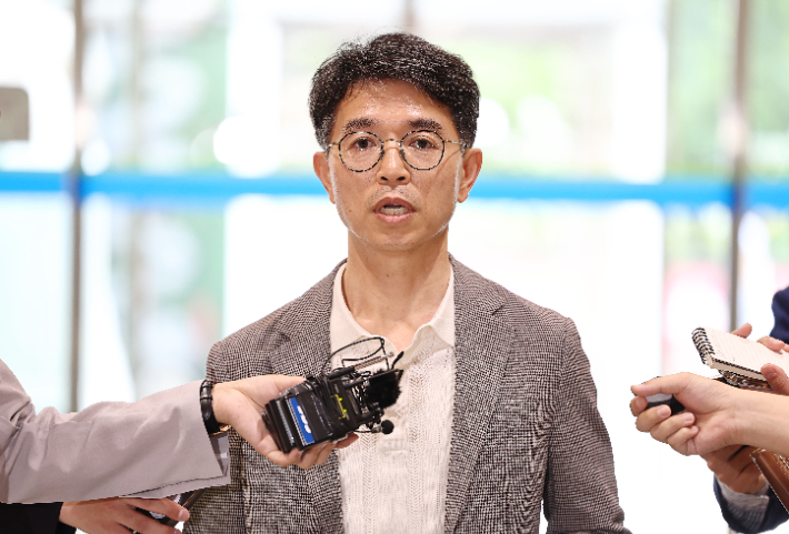 김완섭 이미지