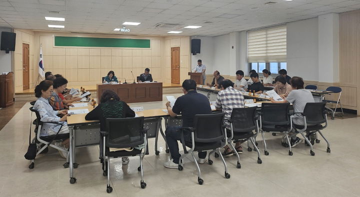 밀양클린바퀴잡는사람들 이미지