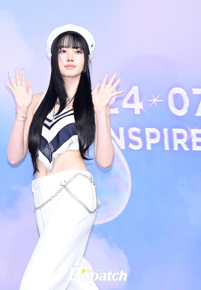 윤바디 이미지