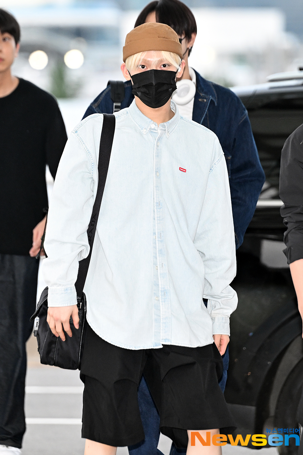 선우조명 이미지
