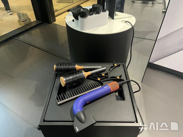 스타일리스트헤어살롱 이미지