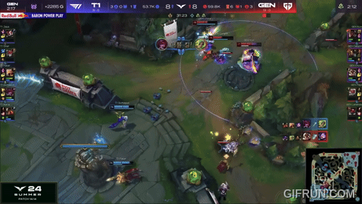 2 대 2 교환에도 완전히 빼지 않고 기회를 노린 '쵸비' 정지훈과 '캐니언' 김건부(이미지=LCK 공식 유튜브 발췌).