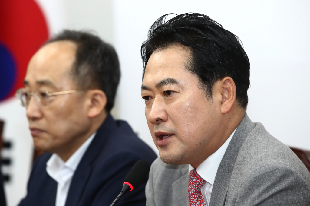 장동혁 이미지