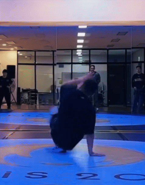 비보이 홍텐 사회관계망서비스(SNS)에 2일 ‘홍텐 시그니처 모음 영상’이라는 제목으로 업로드된 게시물. [김홍열 인스타그램]