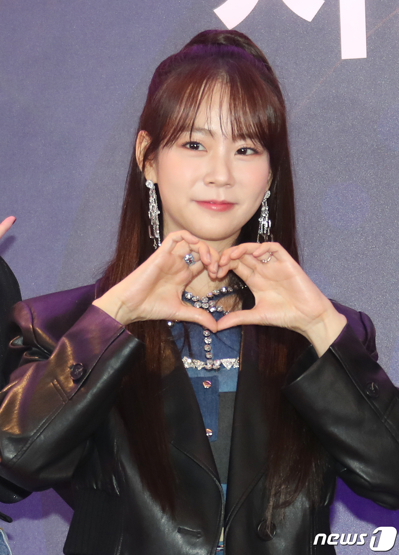 청담카라 이미지
