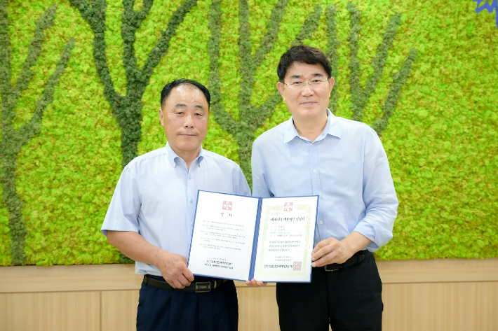 김용섭 이미지