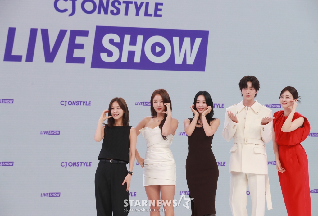 메인쇼 이미지