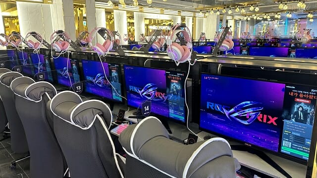 레드포스PC아레나 연신내점 이미지