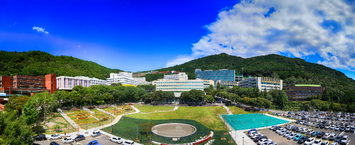 동아대학교 이미지