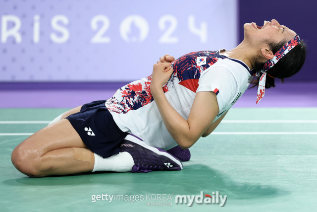 파리올림픽 감동적 순간 1위, 안세영 금메달...韓 최고의 올림픽 영웅은 김연아