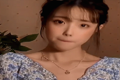 딥페이크 기술을 이용해 아이유와 똑같은 외모를 만들었다. [틱톡]