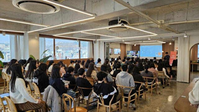 씨제이올리브영신촌 이미지