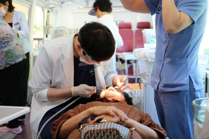 유디치과의원 이미지