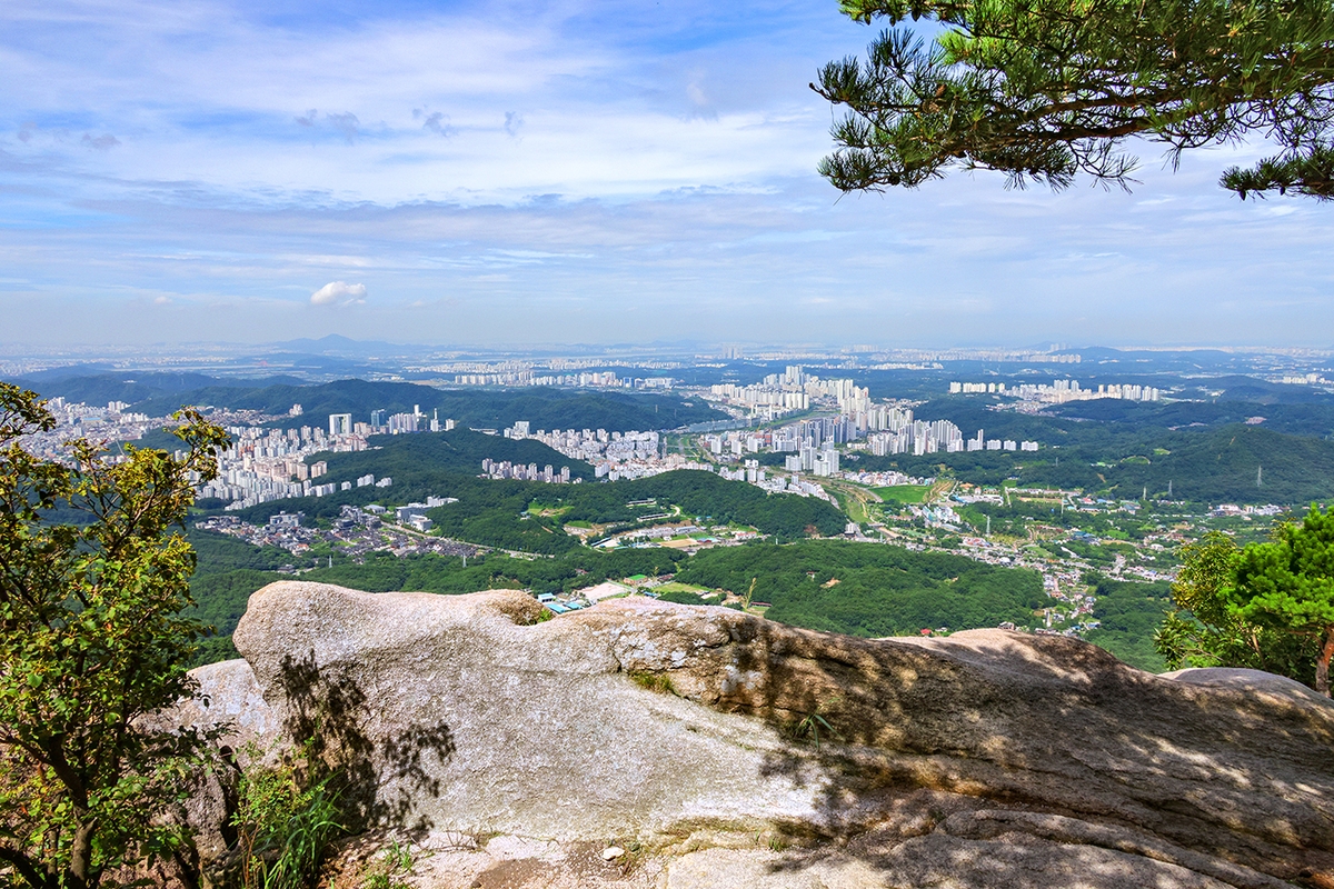 [걷고 싶은 길] 북한산의 공룡능선, 의상능선