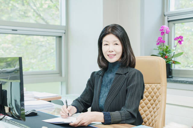 중앙문화재단 이미지