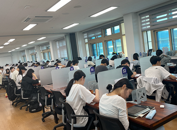 포항동성고등학교 이미지
