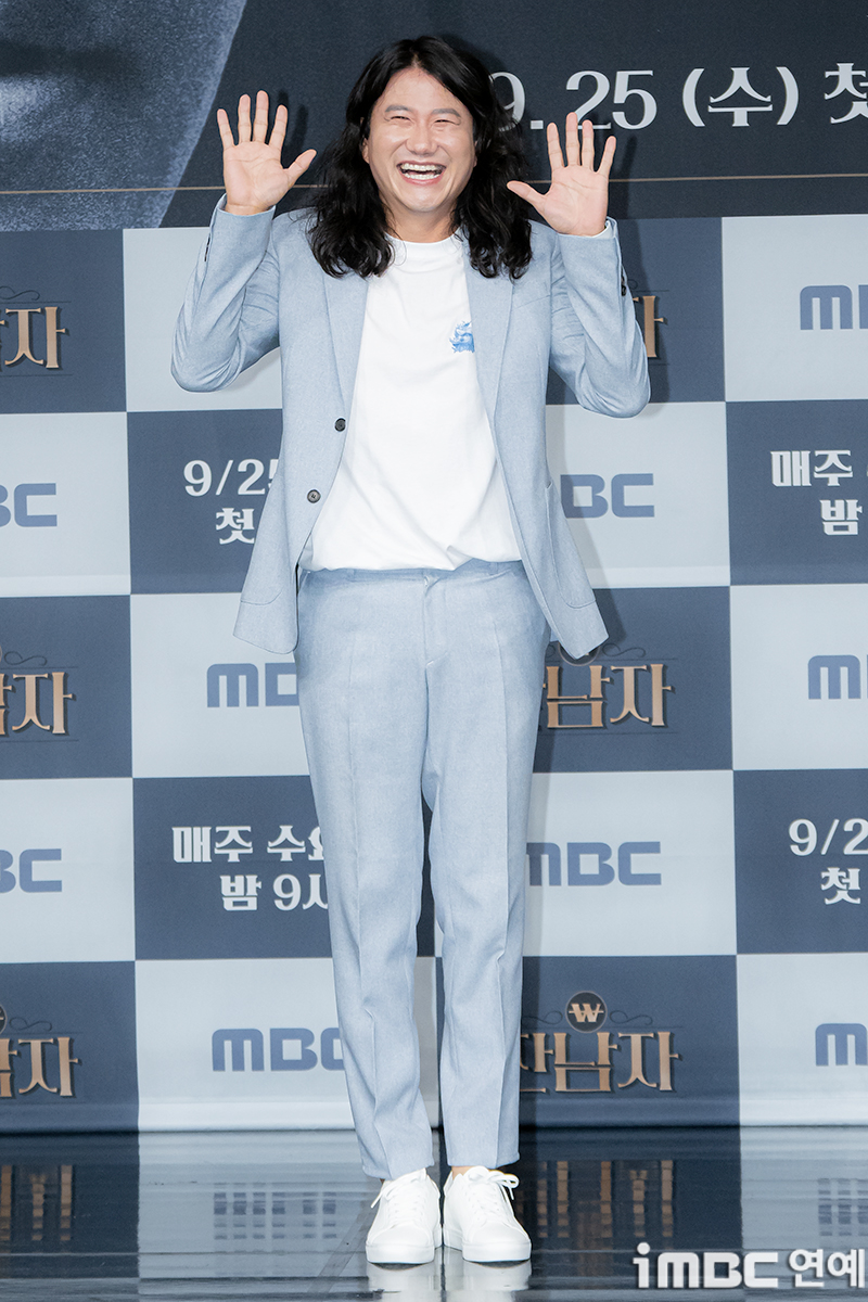 우일 이미지