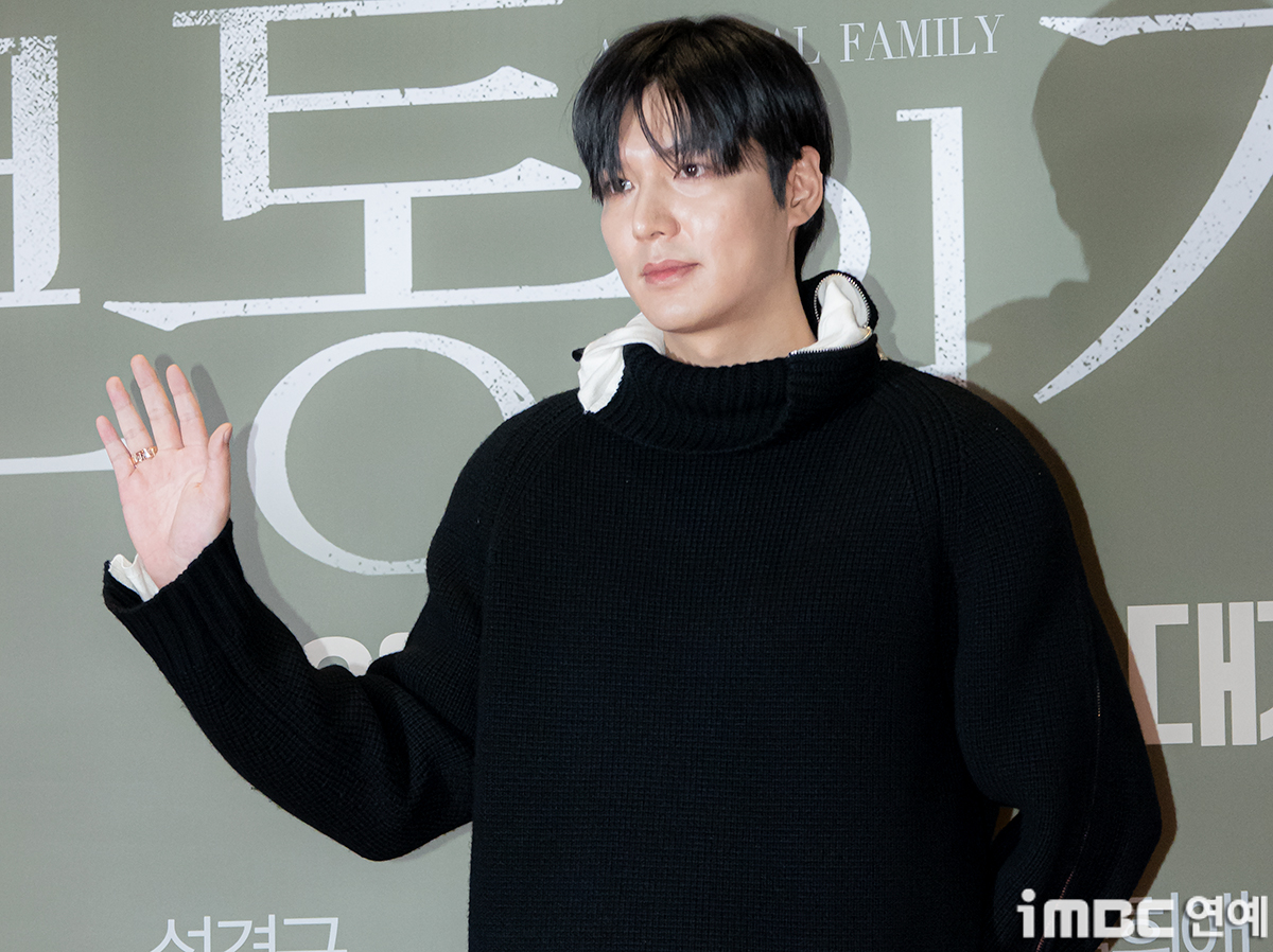 시선집중 이미지