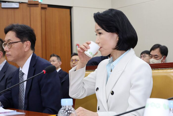 민 코퍼레이션 이미지