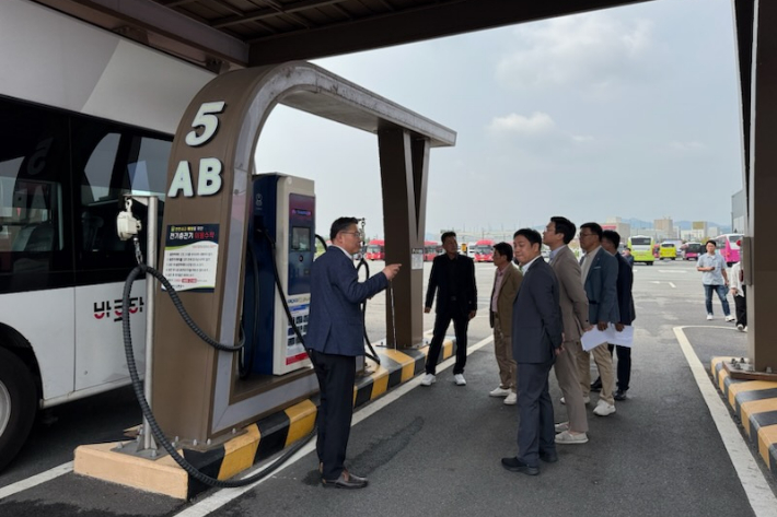 충주시수소버스충전소 이미지